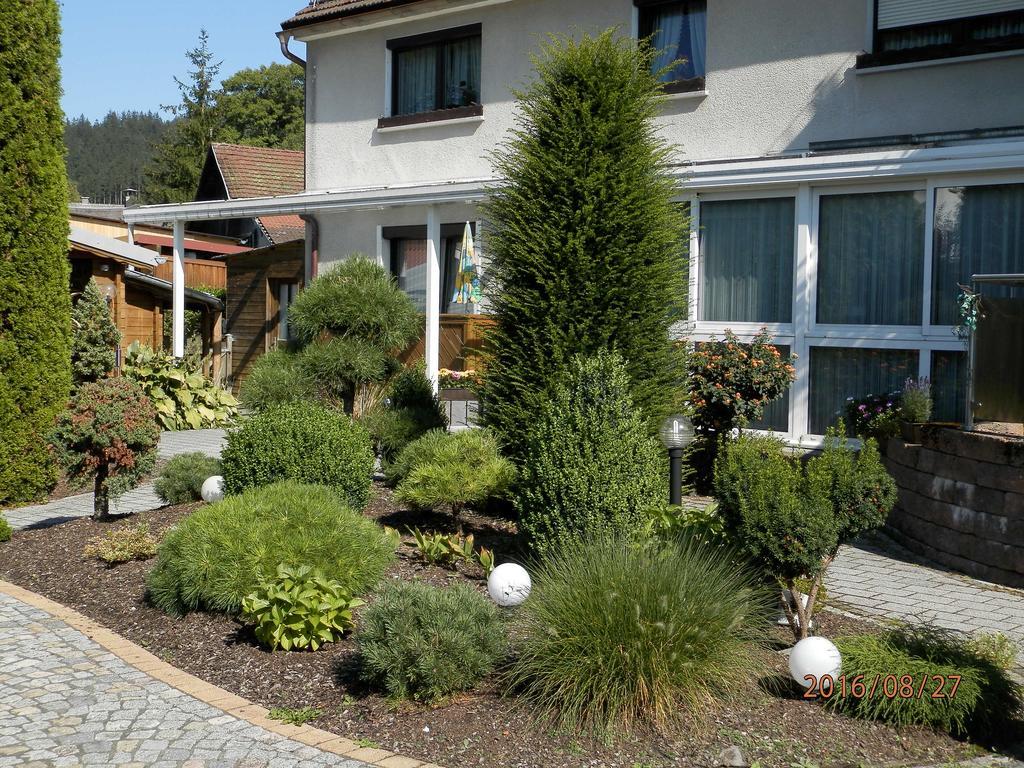 Ferienwohnungen Haus Waltraud Steinwiesen Exterior foto